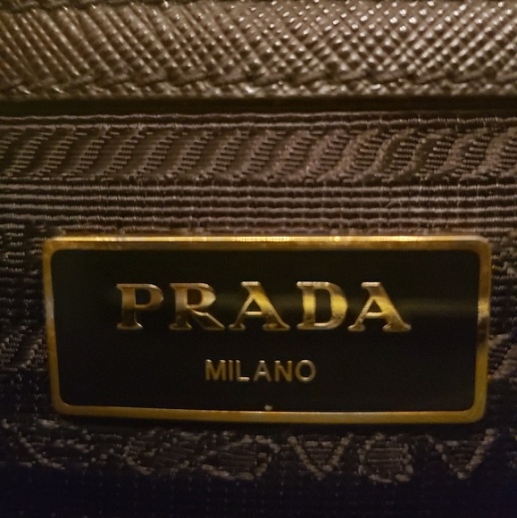 Prada saffiano lux double zip tote bag - Picture 7 of 8